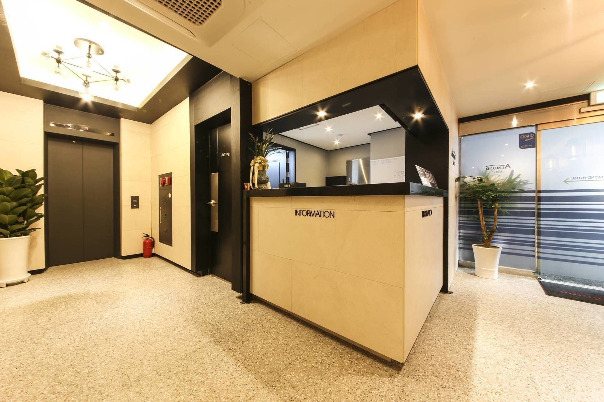 Almond Hotel Gupo Station Busan Exterior photo